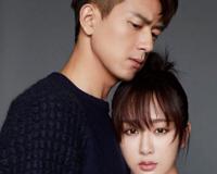  杨紫李现合体大片 表情看上去有些逗