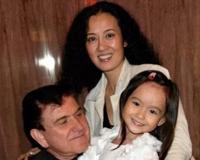 童星香奈儿·辛普森个人资料 年仅15岁唱歌演戏模特全能