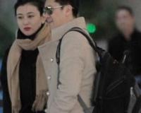 蔡国庆老婆秦娟资料照片 贤妻良母身材高挑