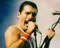 皇后乐队主唱为何过世？佛莱迪·摩克瑞患上艾滋后离世