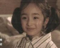 杨幂女儿小糯米正面照片曝光 一看就是亲生的(基因强大)