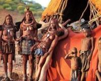 非洲纳米比亚辛巴族 女人袒胸露乳一辈子不洗澡