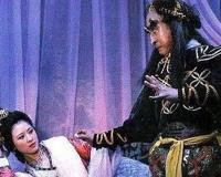 奎木狼为何叫黄袍怪？奎木狼就是黄袍怪吗？