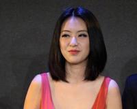 赵铭肚兜被扯下的瞬间第几分钟 几秒的镜头让她走红