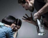 家庭暴力对孩子的影响究竟有多大