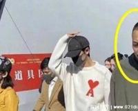 肖战复出到底是谁帮的他，网传靠和陈道明女婿同性恋复出(谣言)