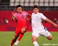 韩男足与总统夫妇共进晚餐（12月8日）