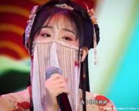 等什么君真人照片及个人简介，不露脸网络歌手家庭背景大揭秘