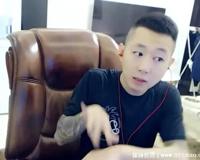 mc是什么意思，游戏我的世界/控制麦克风的人