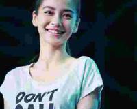 杨颖是谁？杨颖和angelababy是同一个人吗？