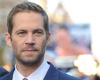 保罗沃克是拍完7才死的吗？