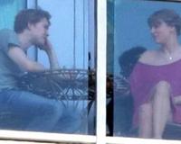 七夕特典 盘点TaylorSwift和男友JoeAlwyn的高甜瞬间 1