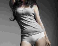 刚小希波斗门全集完整版 裙子被掀起竟然没穿底裤