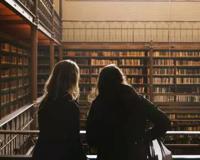 和创留学说 一个 尴尬 的同学会让我决心留学名校