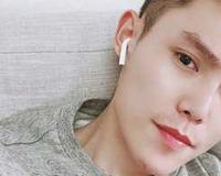 多余和毛毛姐是一个人吗