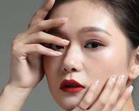 怎么让鼻梁高小妙招