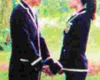 郭晶晶立体婚纱照唯美奢华 青涩制服上演校园恋情