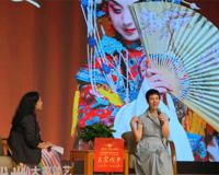 梅派大青衣史依弘简介资料(入行40年如今已成大家)