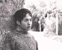 诗人顾城个人资料介绍(他的前半生其实挺苦的)