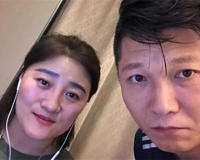 本山传媒历小峰个人资料介绍(和媳妇离婚是因为太有钱）