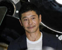 前泽友作个人资料简介(要带人免费环月飞行的男人)