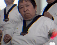 抖音网红三支花阿姨带货直播(啥也不干卖货秒杀其他网红)