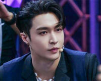 张艺兴把地板跺出坑的krump水平能称得上中国krump第一人吗？