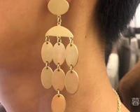 招长辈喜欢的女孩性格 勤快并且嘴巴很甜