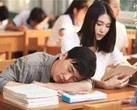 给我一个十八岁秋水和谁在一起了 青春已经随高考逝去