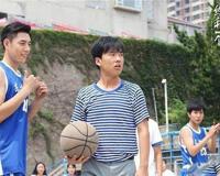 给我一个十八岁秋水和谁在一起了 青春已经随高考逝去