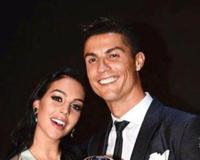 c罗最爱的女友是谁 为自己生过孩子的女人意义非凡