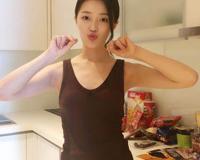 像我们一样年轻陆炫君爱谁 揭秘完美小姐的追爱之旅