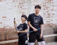 张亮和寇静的感情经历 在最困难的时候我选择了你