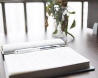 奥黛丽·赫本逝世27周年 回顾赫本与纪梵希的感人故事