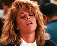 女生夹腿就可以有强烈快感么