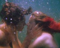 前戏时那里湿透了，一定是想要吗