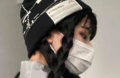 有没有三个人一起做过的 男朋友叫他哥们一起做我