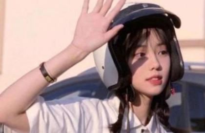 我十二岁就做了不干净的事 学长把我带到家要了