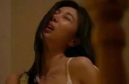 每集都有车的深夜剧日剧 晚上睡不着看点害羞的动画