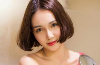 一次在农村的艳遇经历 寂寞女邻居竟偷上我的房间