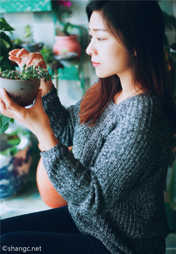 曝白百何婚内出轨小鲜肉 结婚后女人出轨的原因 