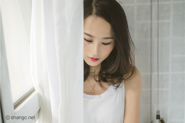 小姑子不懂事怎么对付 小姑子经常在我家撒野