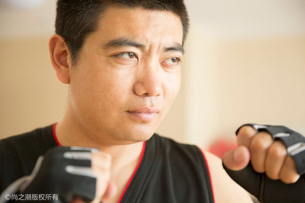 打篮球的好处有哪些 身体心理全方位锻炼