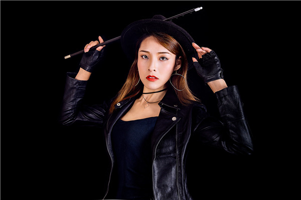 性格强势的女人有哪些表现 男人对她们望而生畏