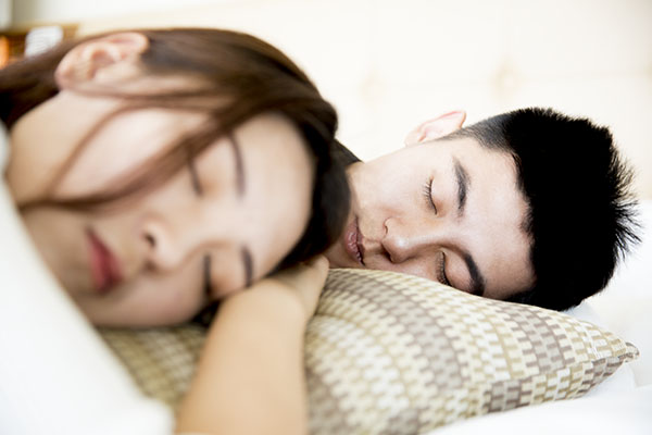 女生来月经可以同房吗 经期同房竟有这么多的危害