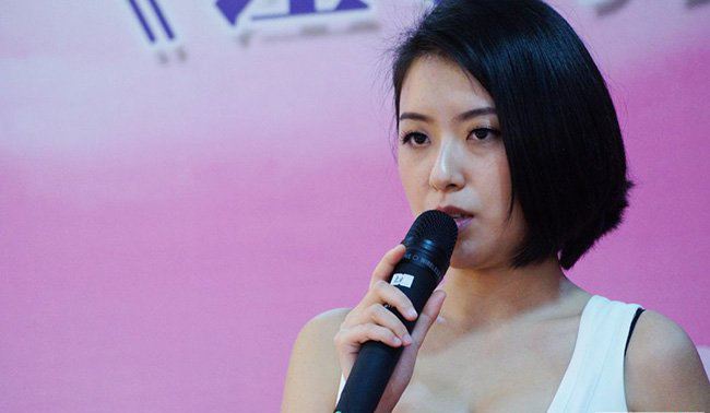 赵铭胸围多大 《让子弹飞》巨乳十分的有料