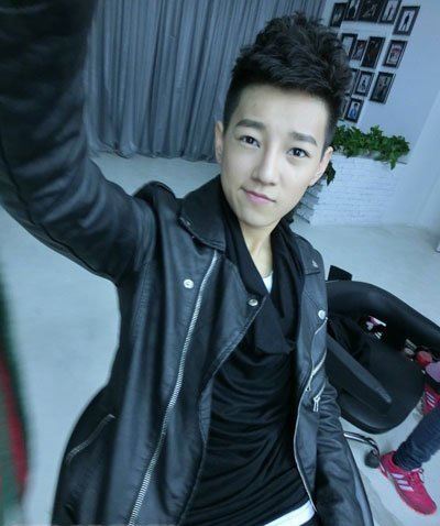 天佑和二驴事件 天佑和二驴在锦州打架