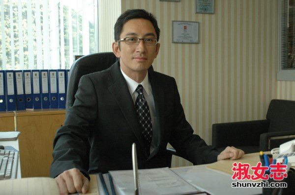 吴启华演过的三级片 吴启华呼悔不当初