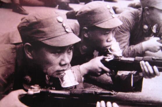 冯治安为什么不起义 追随蒋介石去往台湾结局