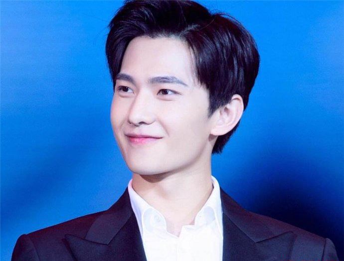 杨洋郑爽公开恋情 杨洋郑爽偷偷在一起了